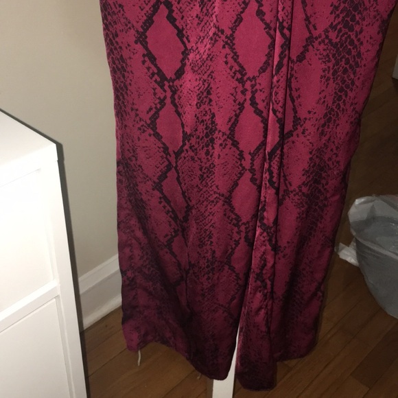 Snake print jumpsuit - Picture 3 of 3